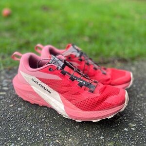 Salomon Women's Sense Ride 5 trail running shoes Sz 8
